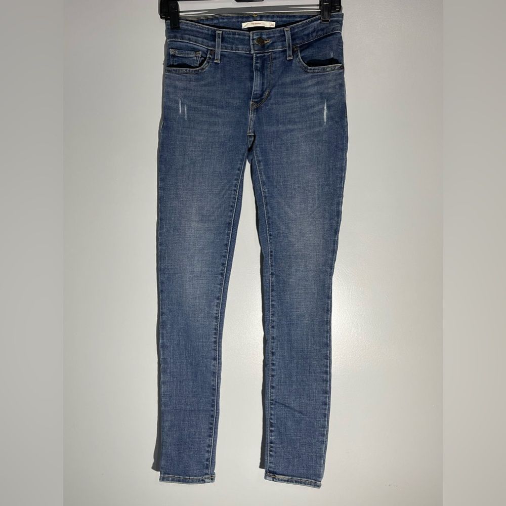 Levis 711 Jeans